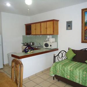 Hotel El Sombrero Suites